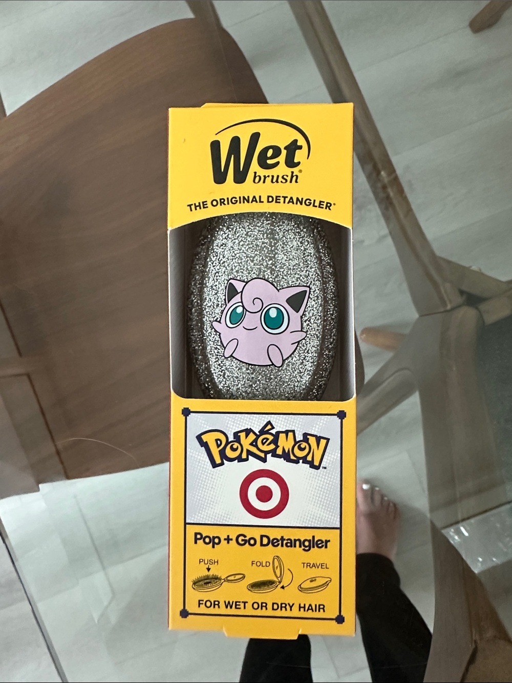 Jigglypuff Pop + Go Detangler Brush